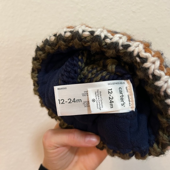 UGG Brown Bear and Carter’s Striped Knit Hat Set - Picture 4 of 11
